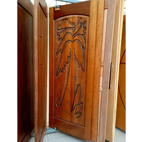 Porta Entalhada Nepasi Cedro 80x2,10 Ref130